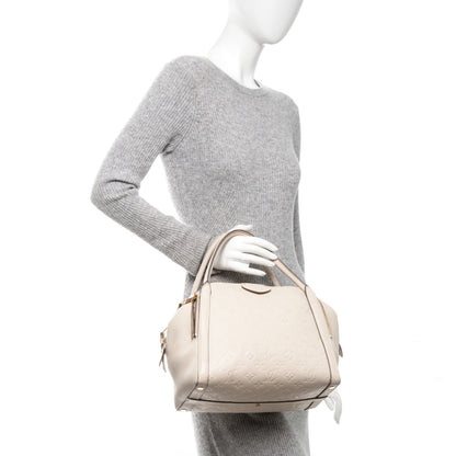 Louis Vuitton Empreinte Marais MM Neige 2 of 10