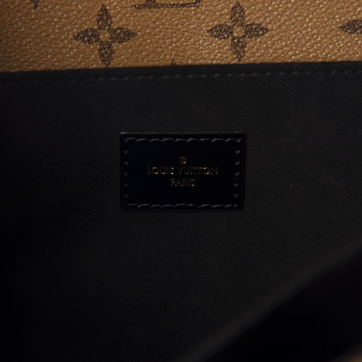 Reverse Monogram Pochette Metis