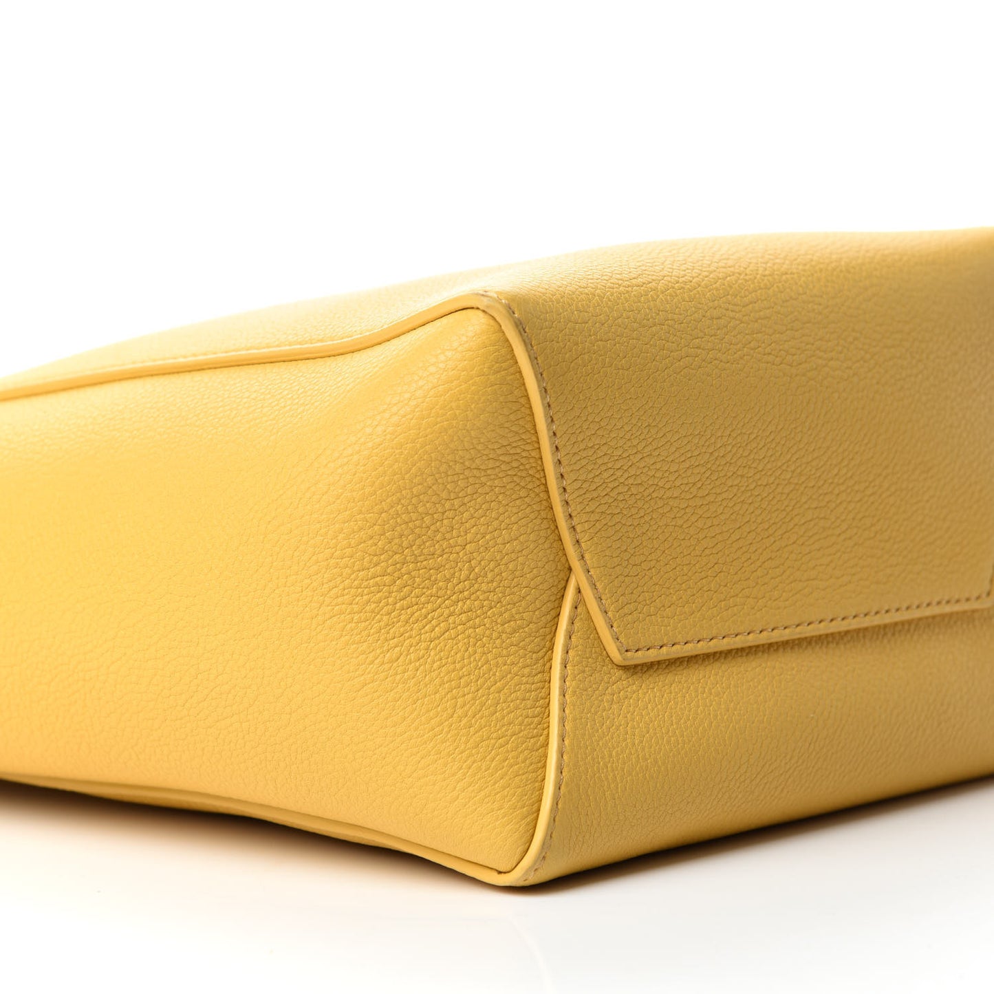 Soft Grained Calfskin Small Sangle Bucket Bag Ocre
