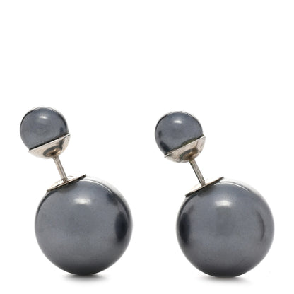Christian Dior Pearl Mise En Dior Tribal Earrings Grey 1 of 4