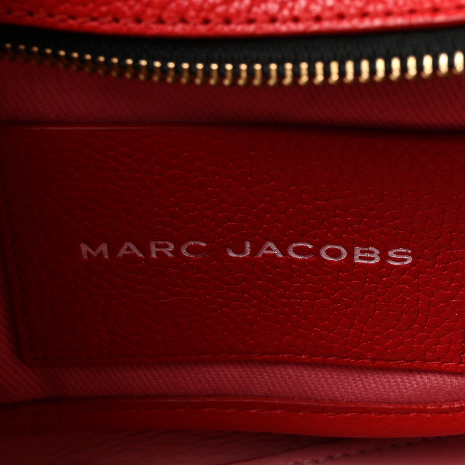 Marc Jacobs Grained Calfskin Small The Tote Bag True Red 6 of 9