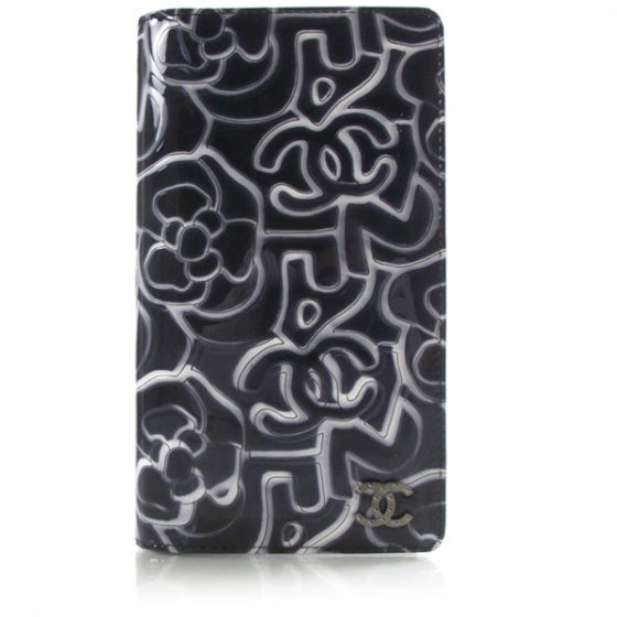 Patent Camellia Large Yen Wallet