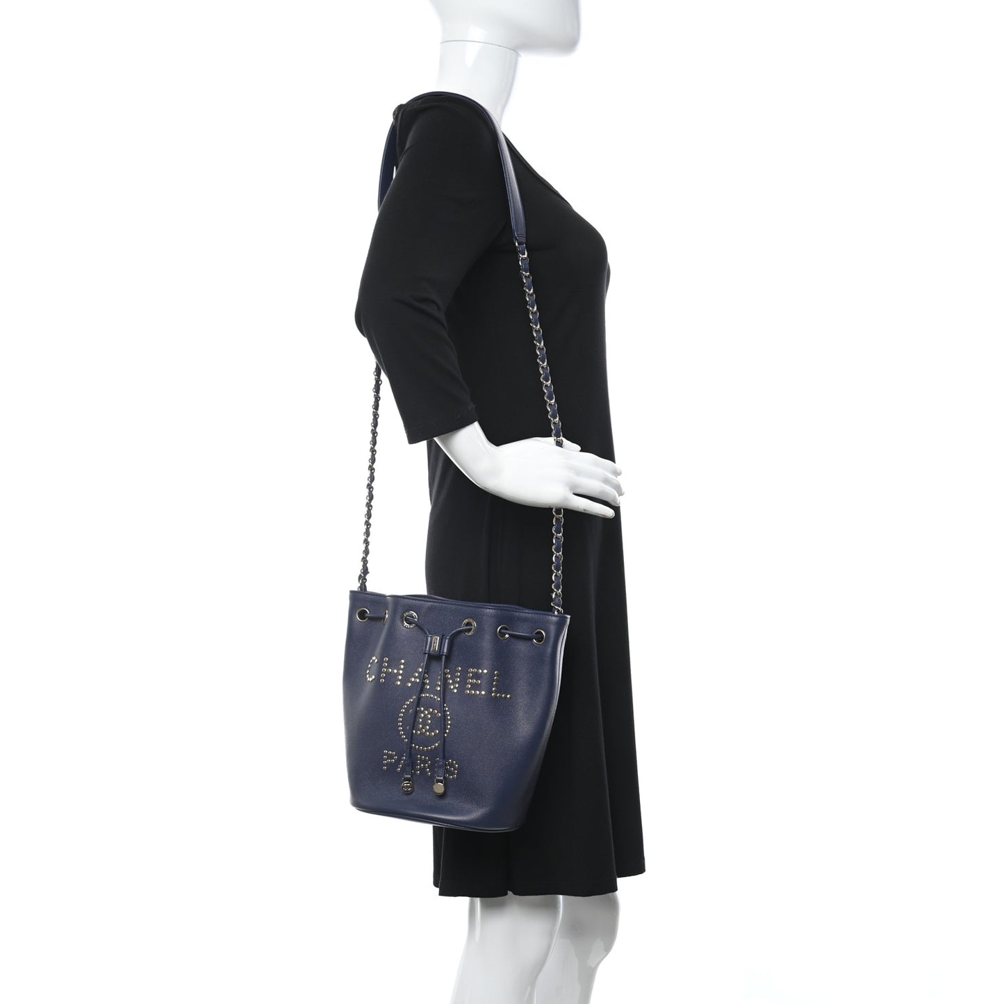 Caviar Deauville Drawstring Bucket Bag Navy