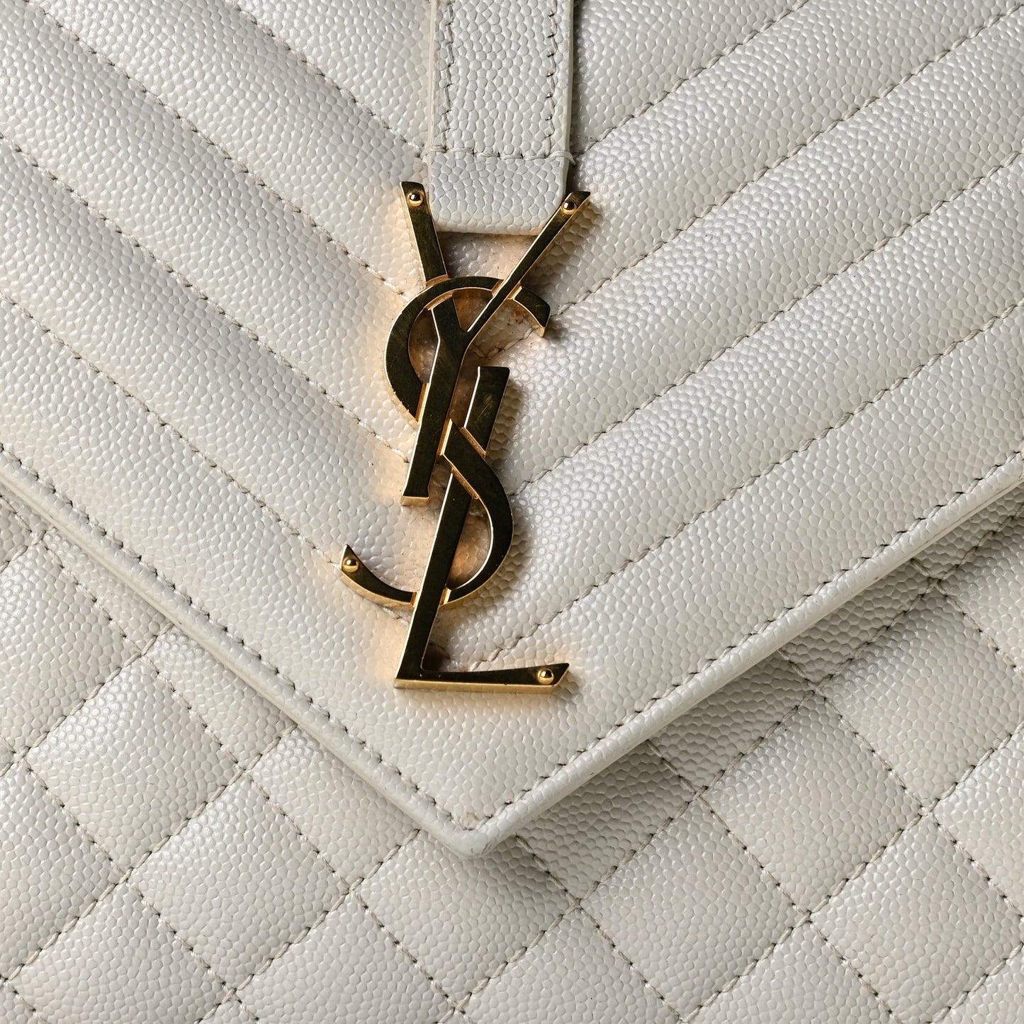 Grain De Poudre Textured Mixed Matelasse Medium Triquilt Monogram Satchel Blanc Vintage