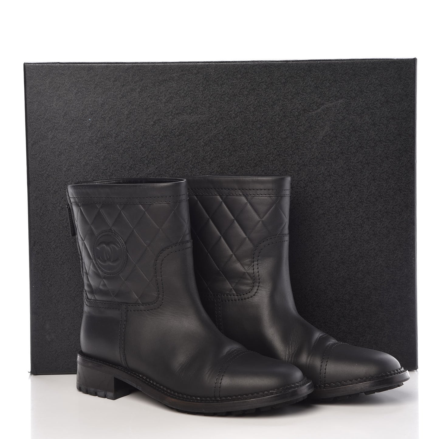 Oily Calfskin Quilted Short Boots 38.5 Black