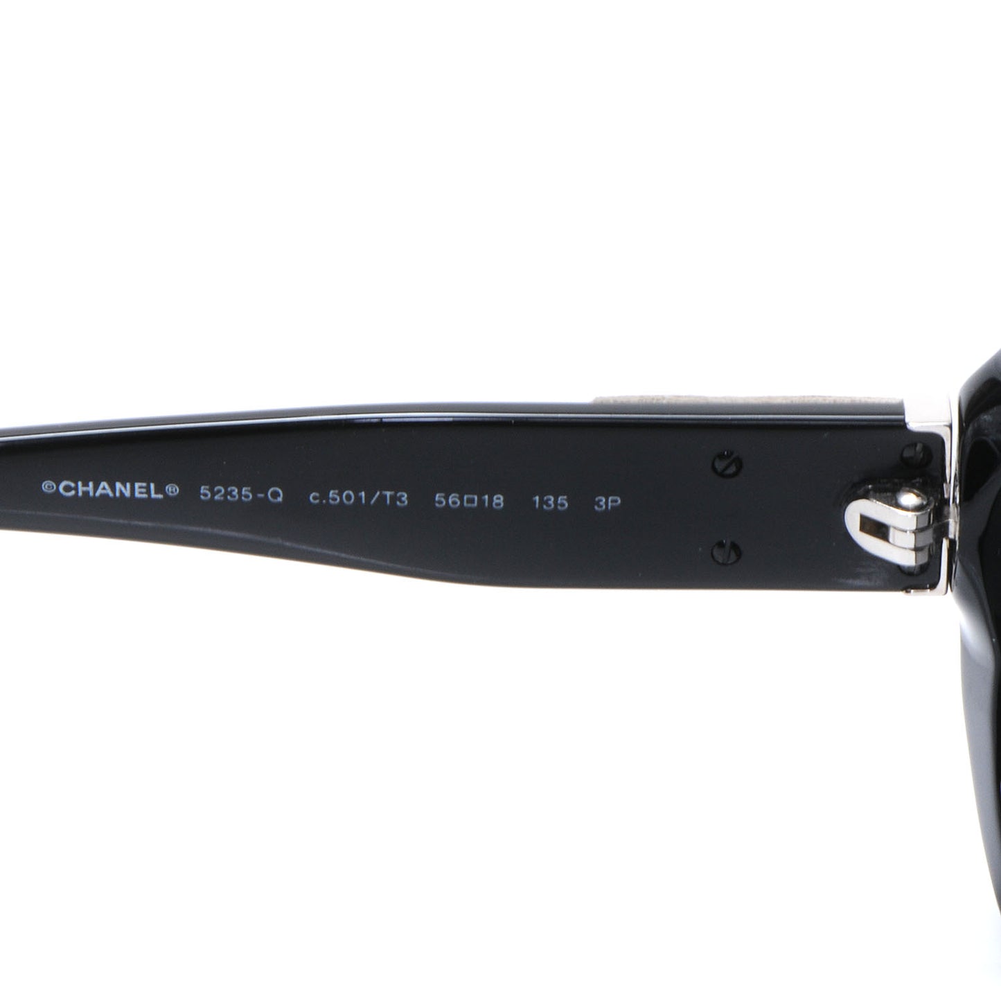CC Turn Lock Sunglasses 5235Q Black