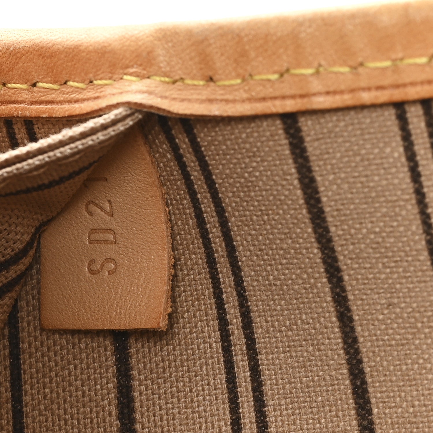 Louis Vuitton Monogram Neo Neverfull MM 7 of 10