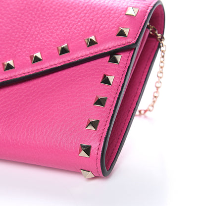 Valentino Garavani Grained Calfskin Rockstud Envelope Wallet on Chain Peony 10 of 11