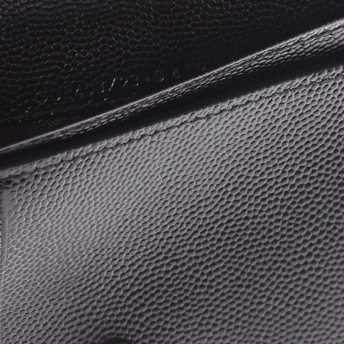 Grain De Poudre Matelasse Chevron Monogram Compact Zip Around Wallet Black