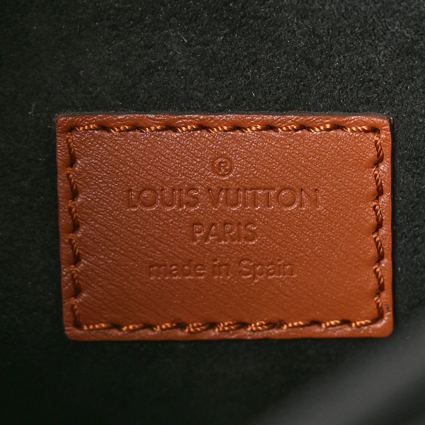 Reverse Monogram Dauphine MM