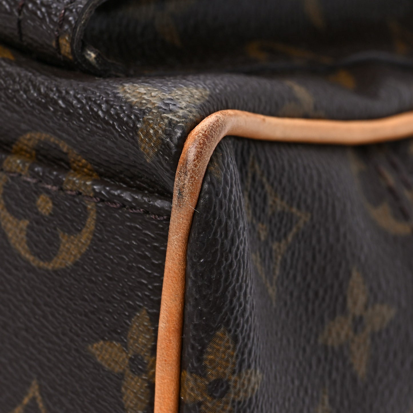 Monogram Manhattan PM