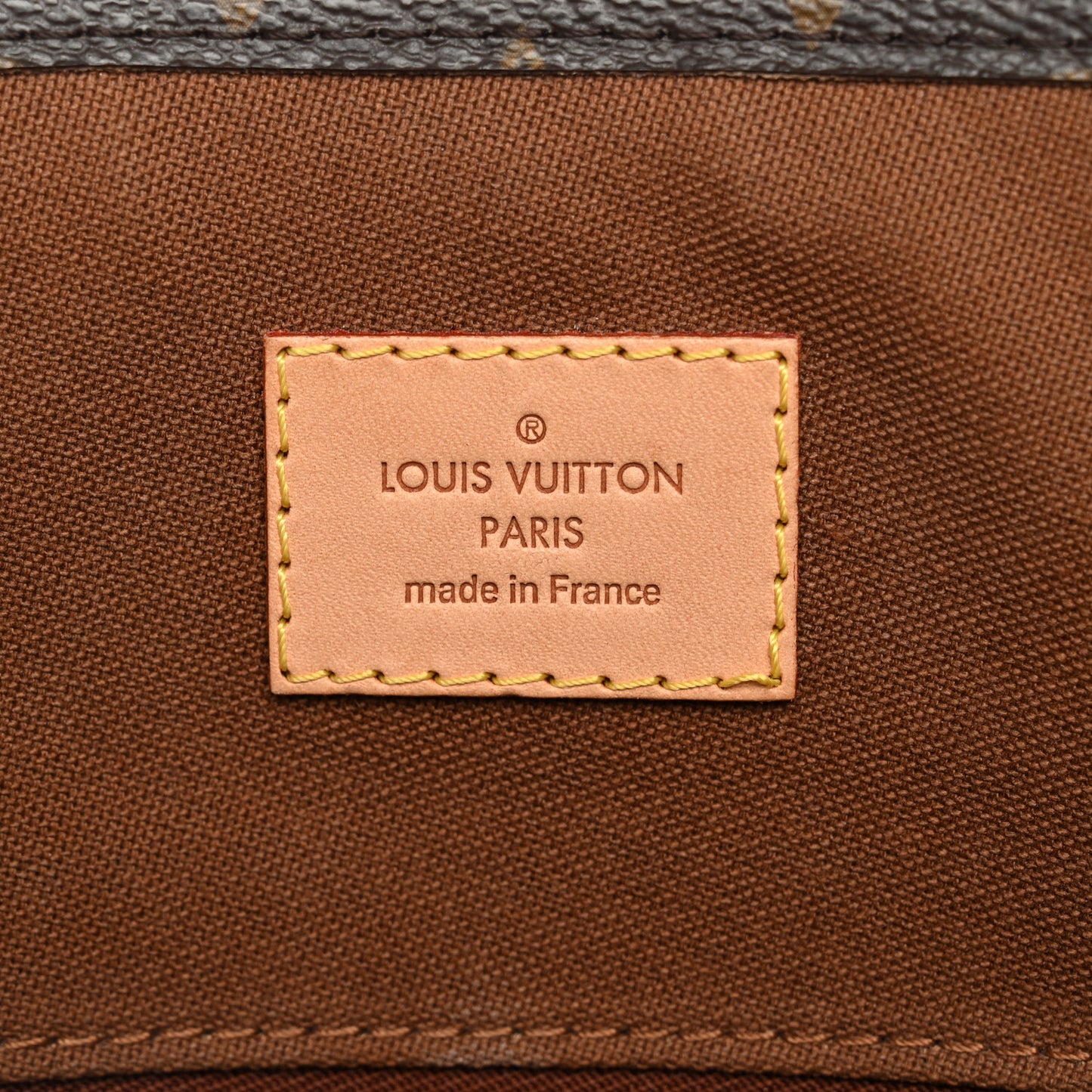 Monogram Sac Plat