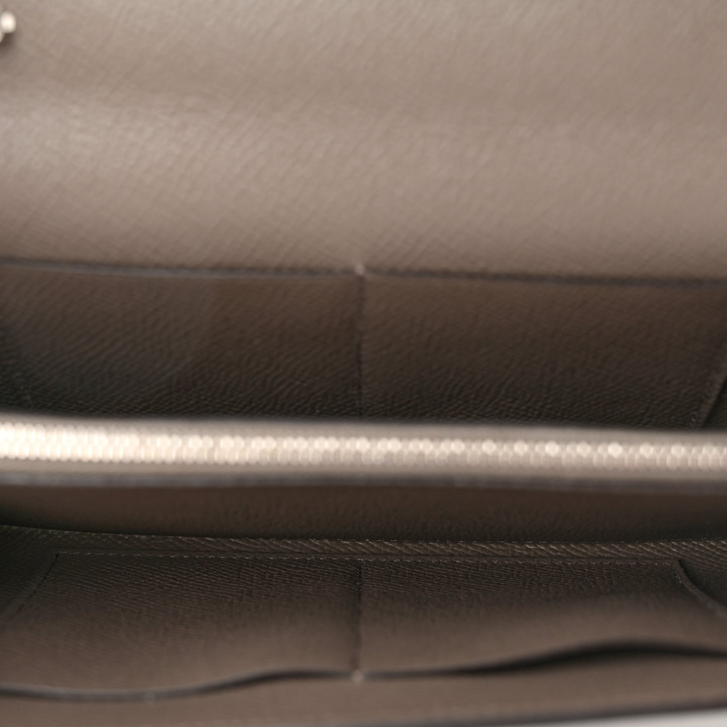 Epsom Kelly To Go Wallet Etain
