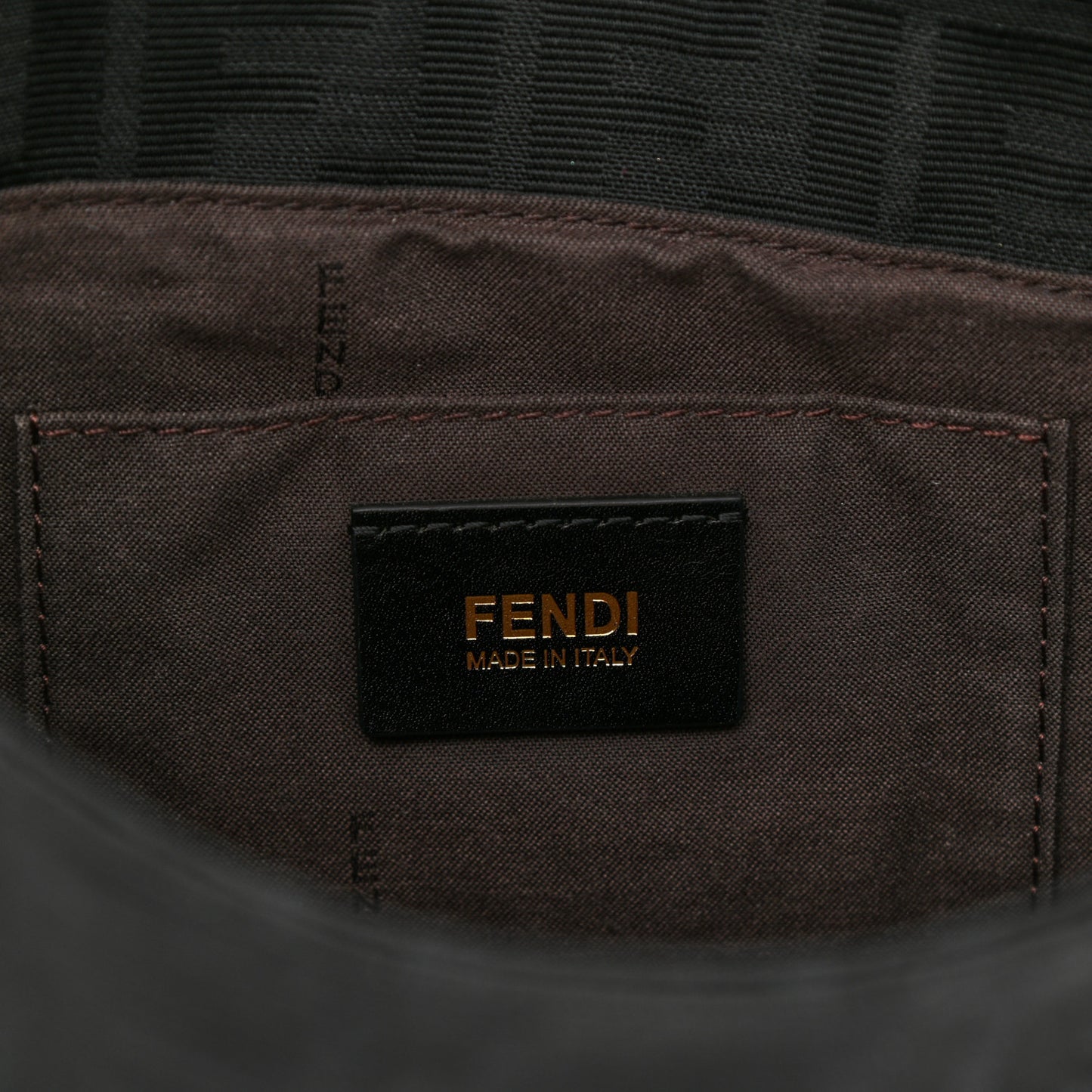 Zucchino Small Chef Shoulder Bag Black