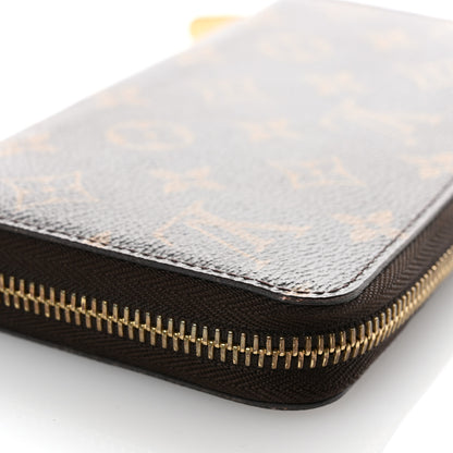 Louis Vuitton Monogram Zippy Wallet 12 of 13