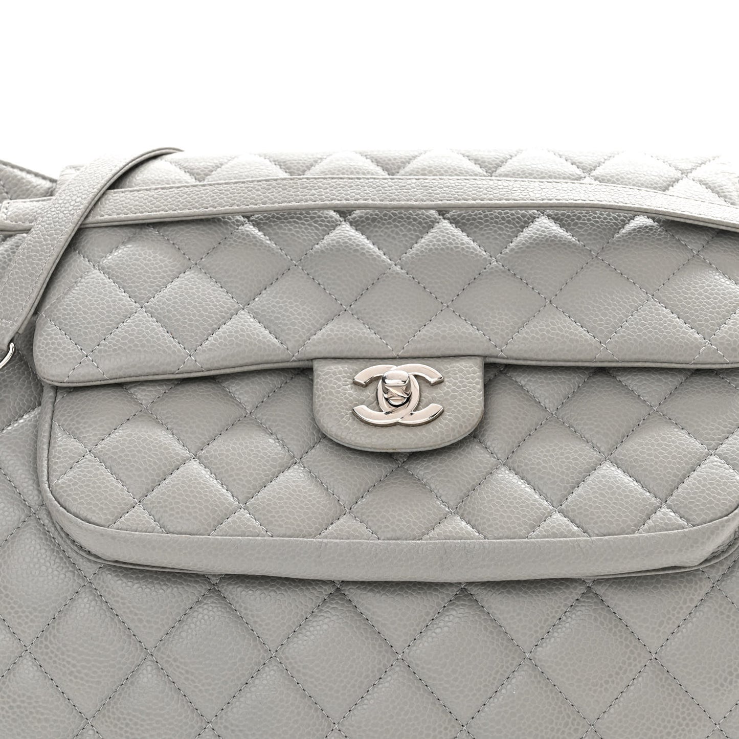 Caviar Quilted Maxi Paris Edinburgh Flap Light Grey