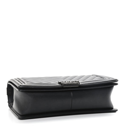 Chanel Calfskin Chevron Quilted Medium Boy Flap Black 4 of 19