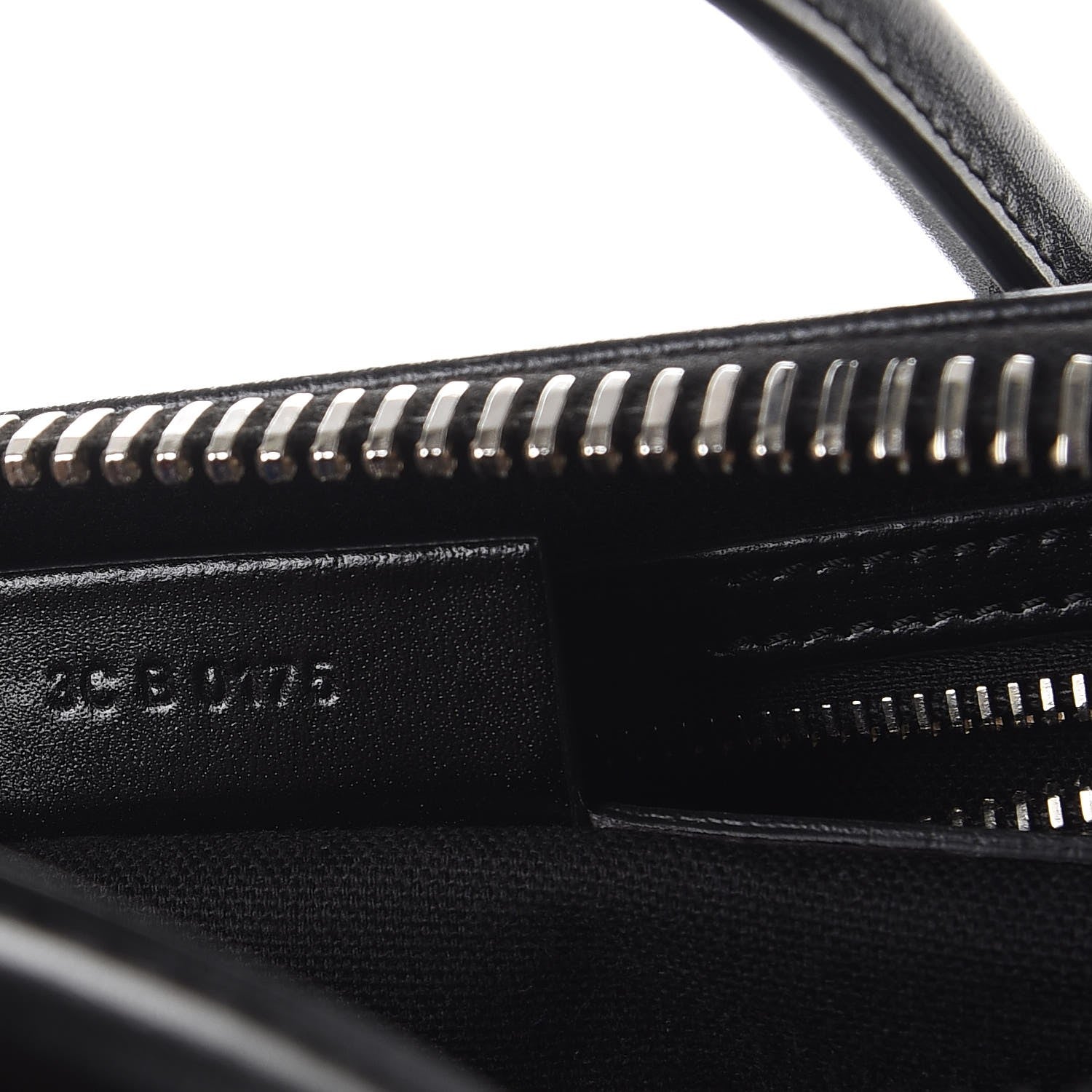 Givenchy Shiny Lord Calfskin Medium Antigona Black 7 of 8