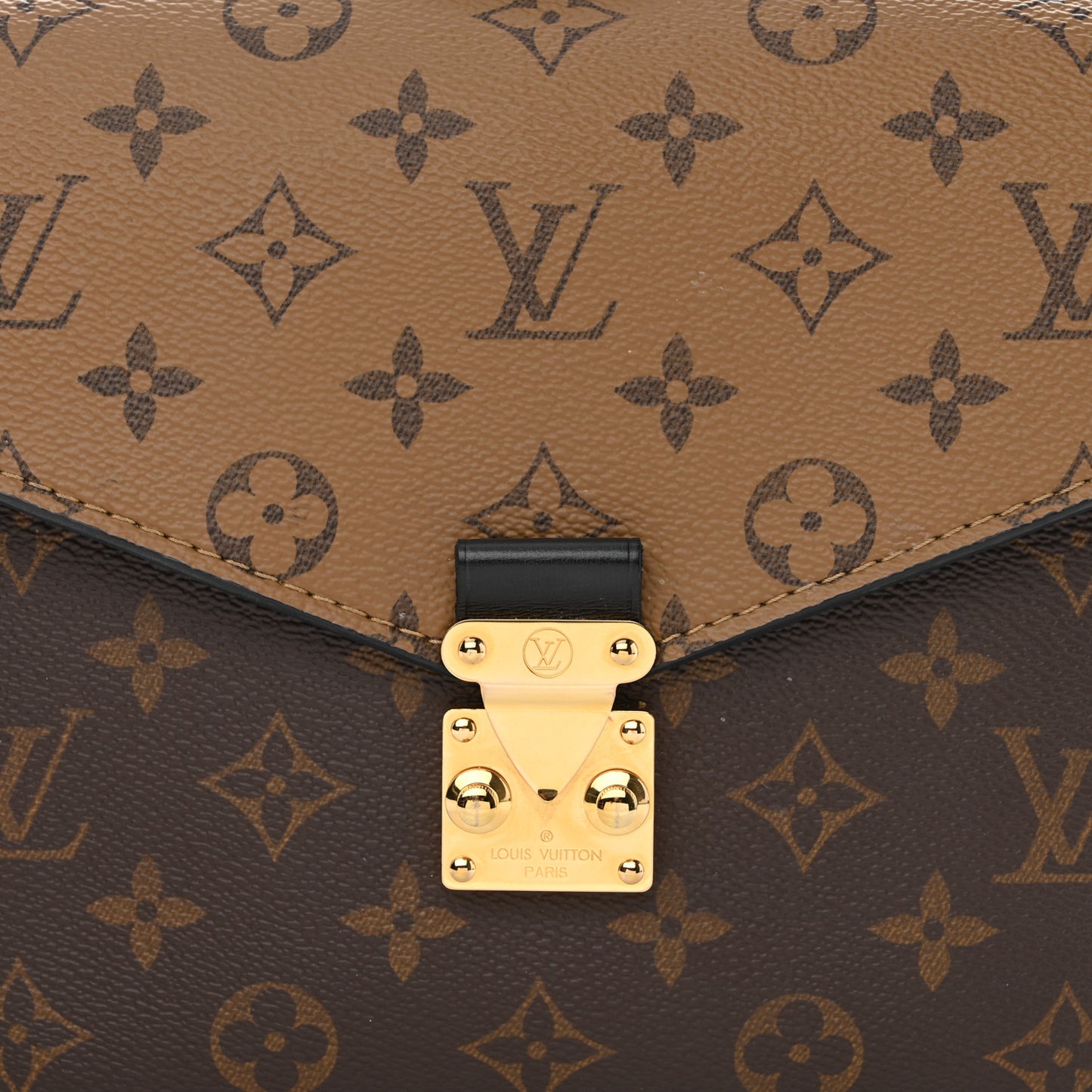 Reverse Monogram Pochette Metis