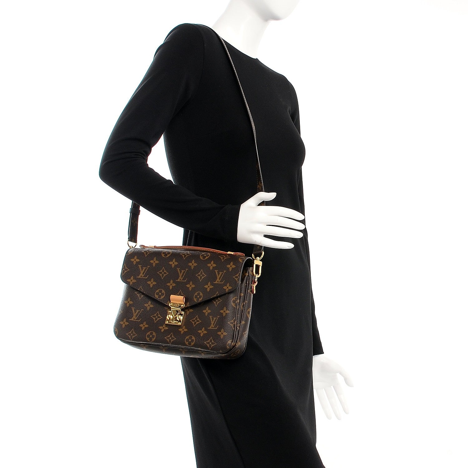 Louis Vuitton Monogram Pochette Metis 2 of 9
