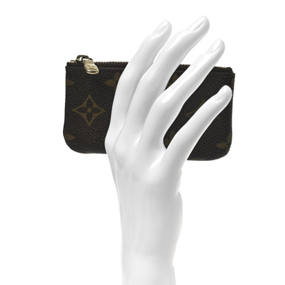 Louis Vuitton Monogram Key Pouch 2 of 7