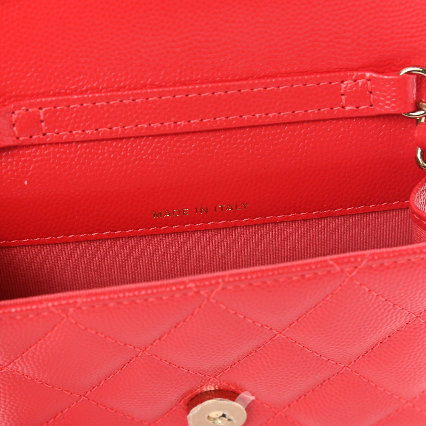 Caviar Quilted Mini Chain Bag Red