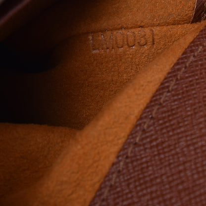 Louis Vuitton Monogram Musette Salsa 7 of 9