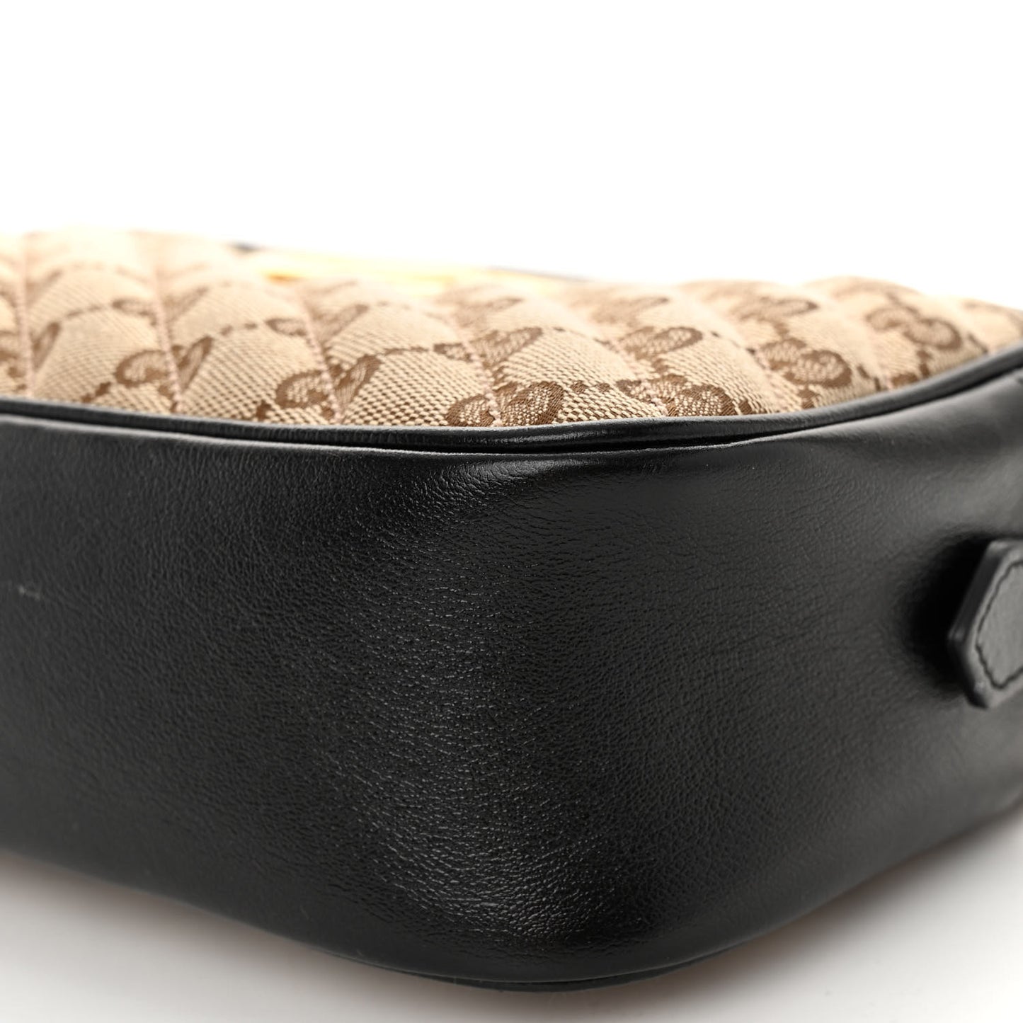 Monogram Matelasse Diagonal Small GG Marmont Chain Shoulder Bag Beige Black