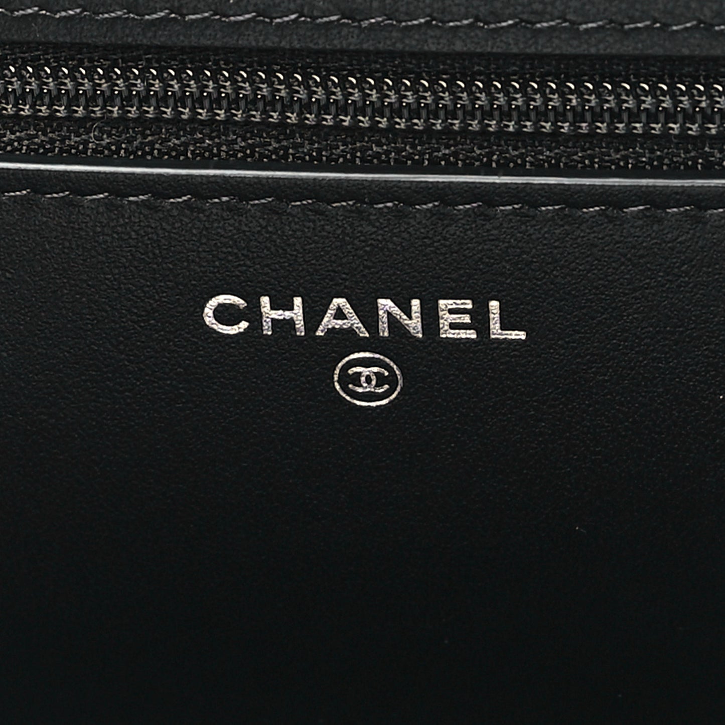 Caviar Quilted Boy Wallet On Chain WOC Black