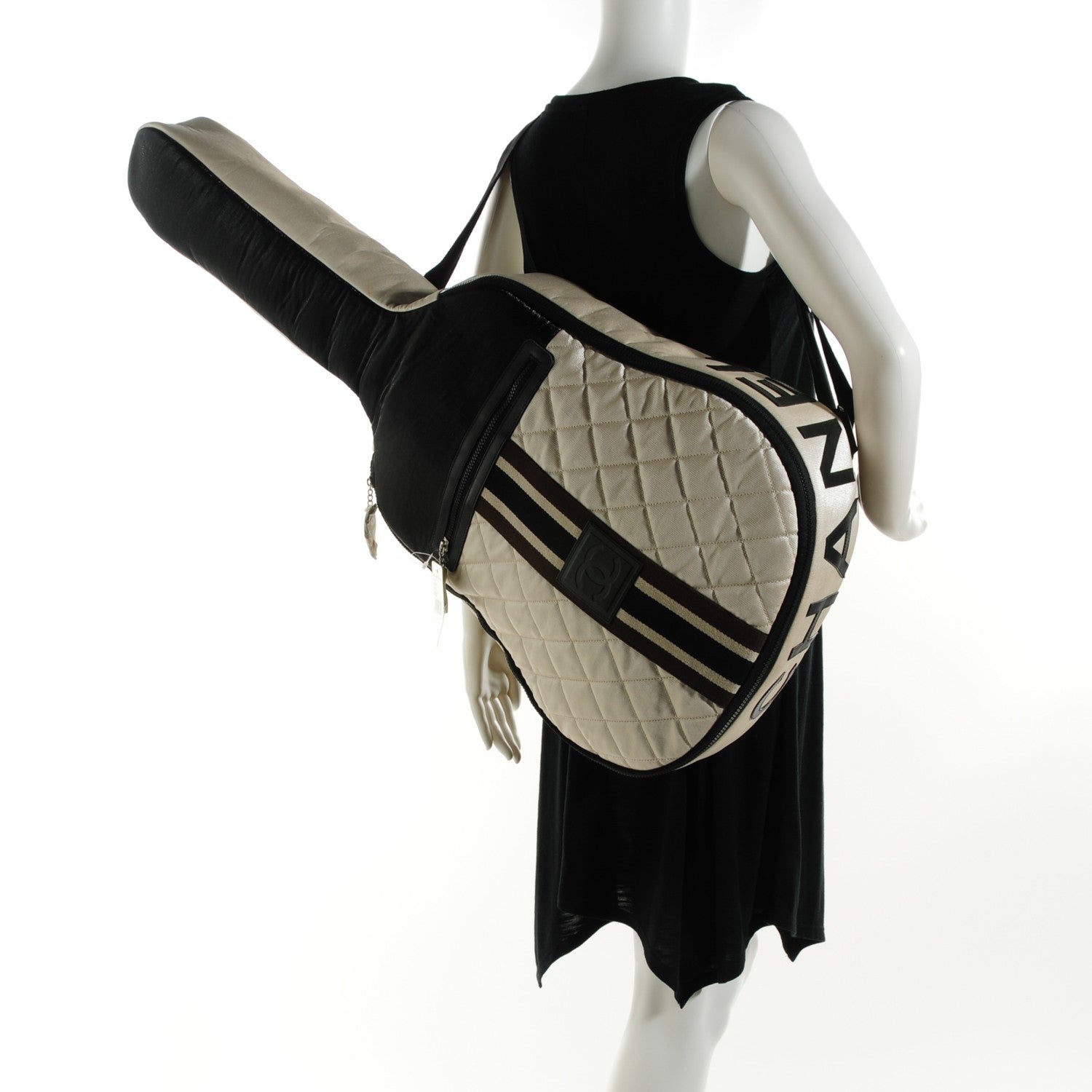 Chanel Redwood Logo Acoustic Guitar Black 4 of 22