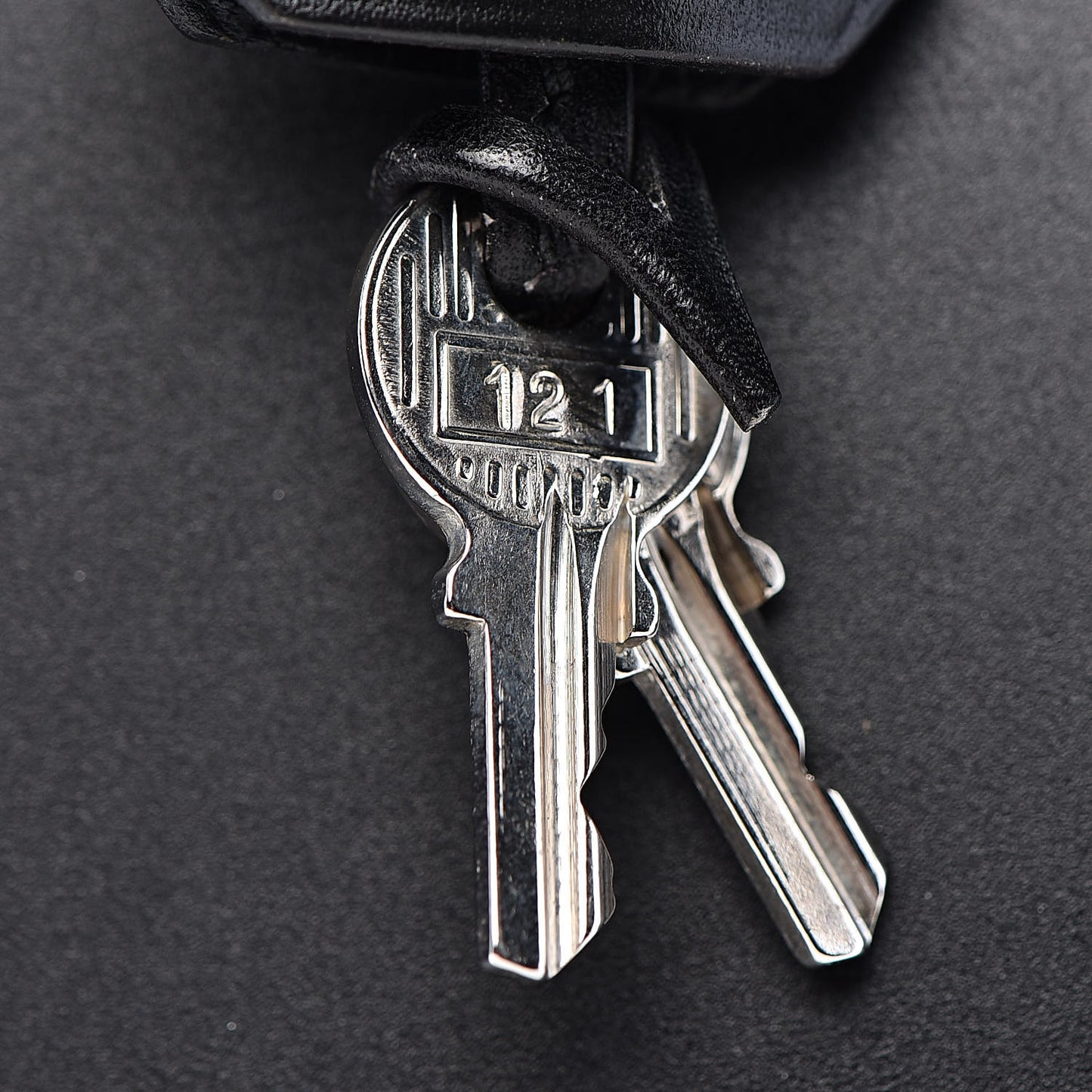 Chamonix Kelly Sellier 32 Black