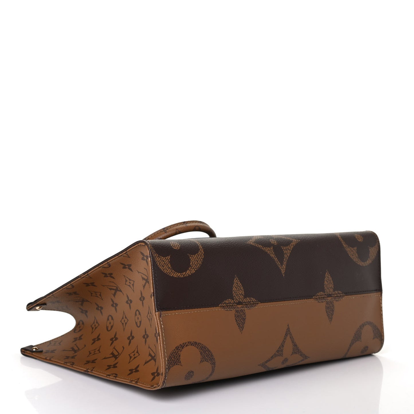 Reverse Monogram Giant Onthego MM