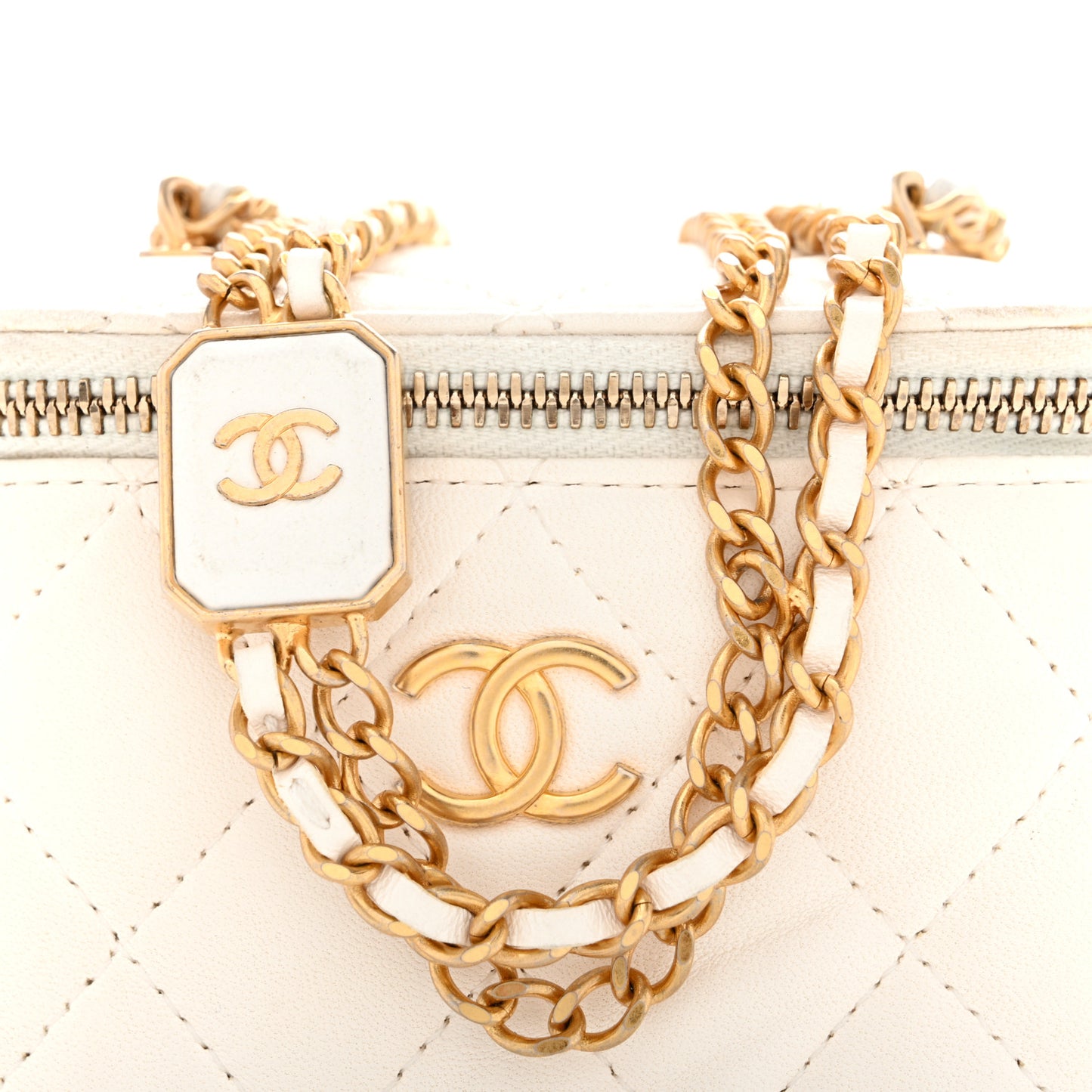 Lambskin Quilted Mini Vanity Case With Chain White