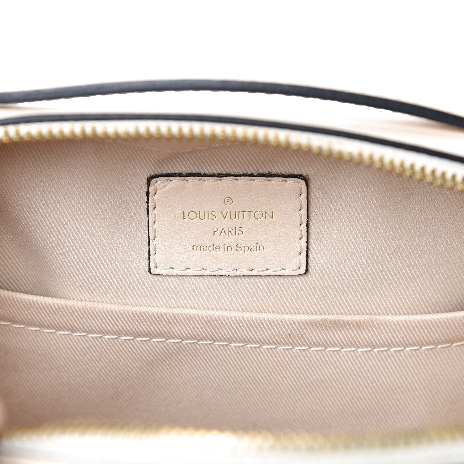 Louis Vuitton Monogram Saintonge Creme 5 of 14