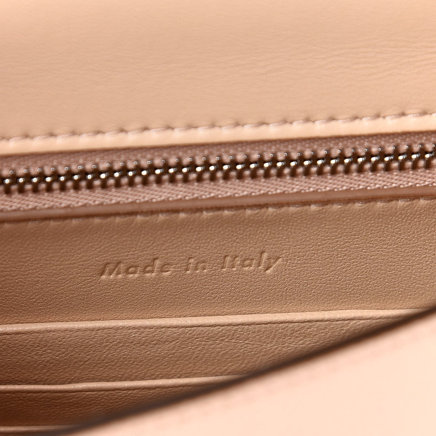 Grained Calfskin Small Trotteur Powder
