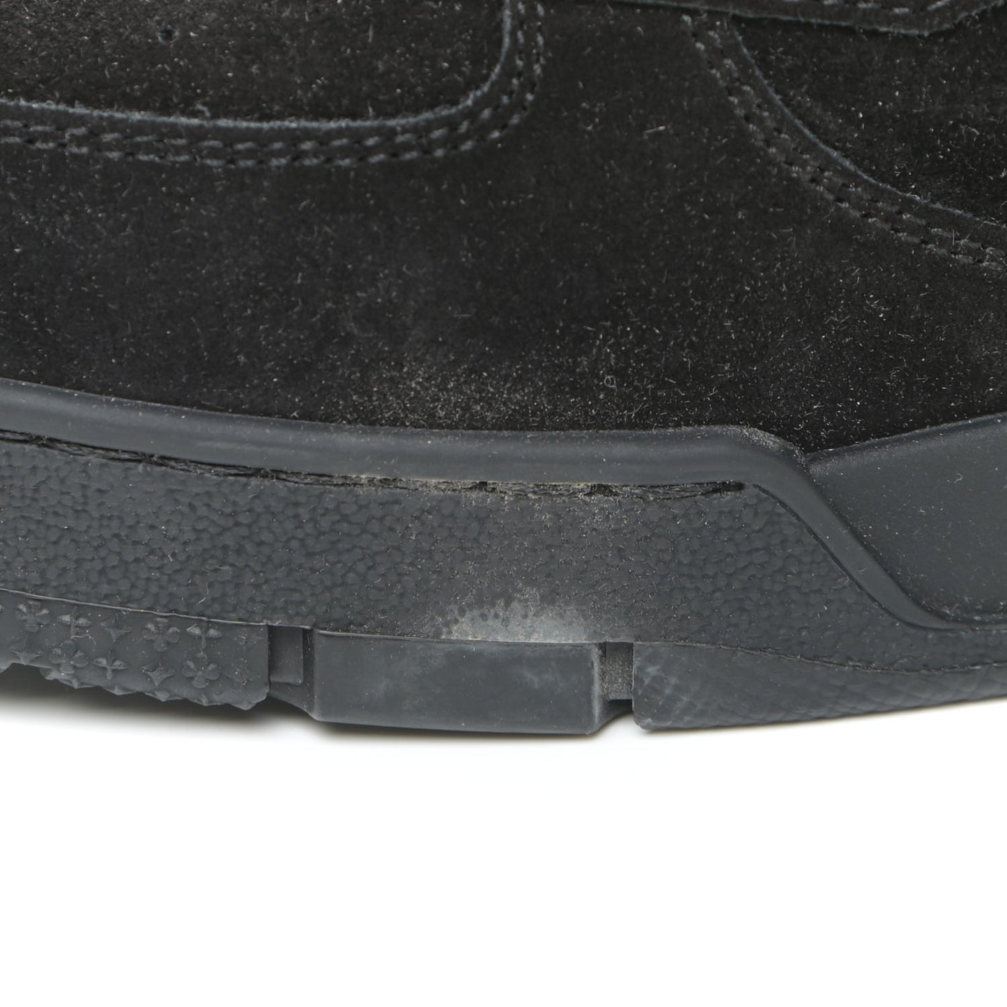Suede Mens LV Trainer Sneakers 9 Black