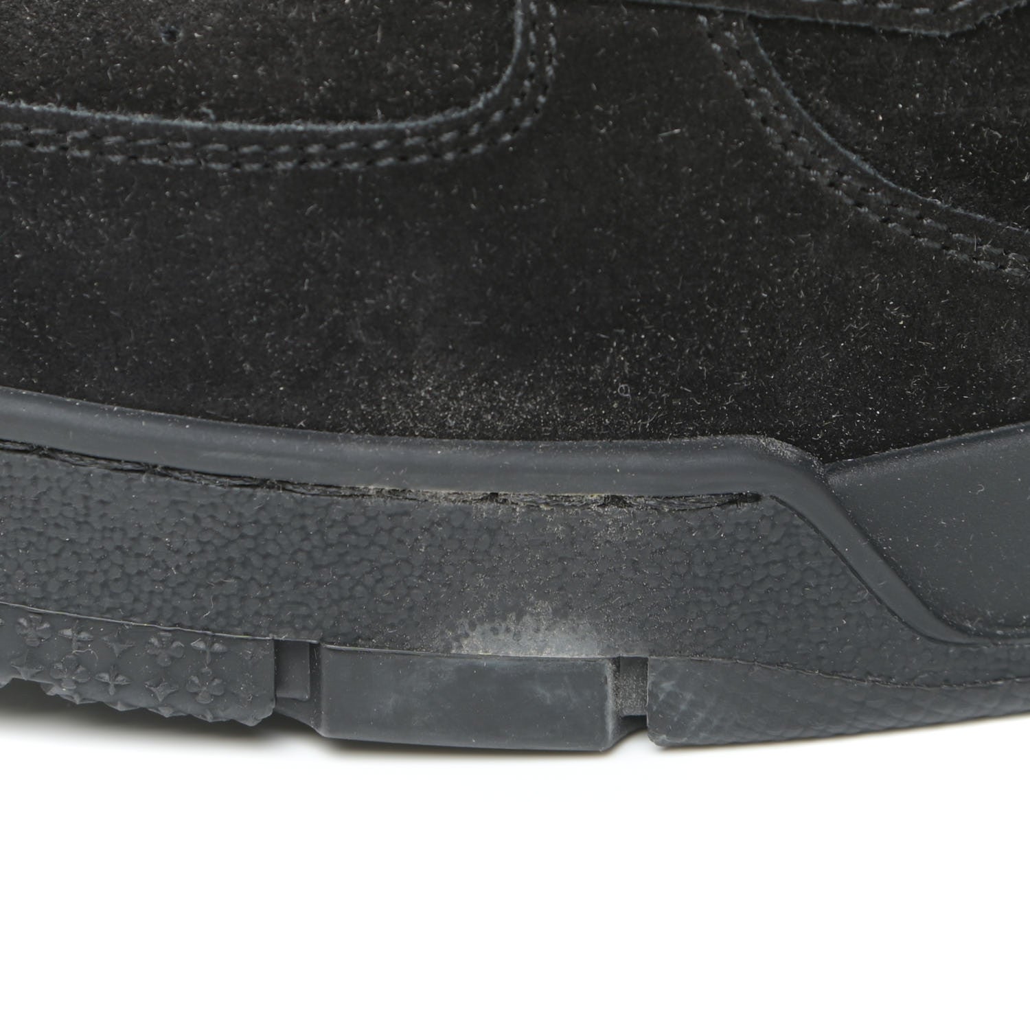 Louis Vuitton Suede Mens LV Trainer Sneakers 9 Black 15 of 15