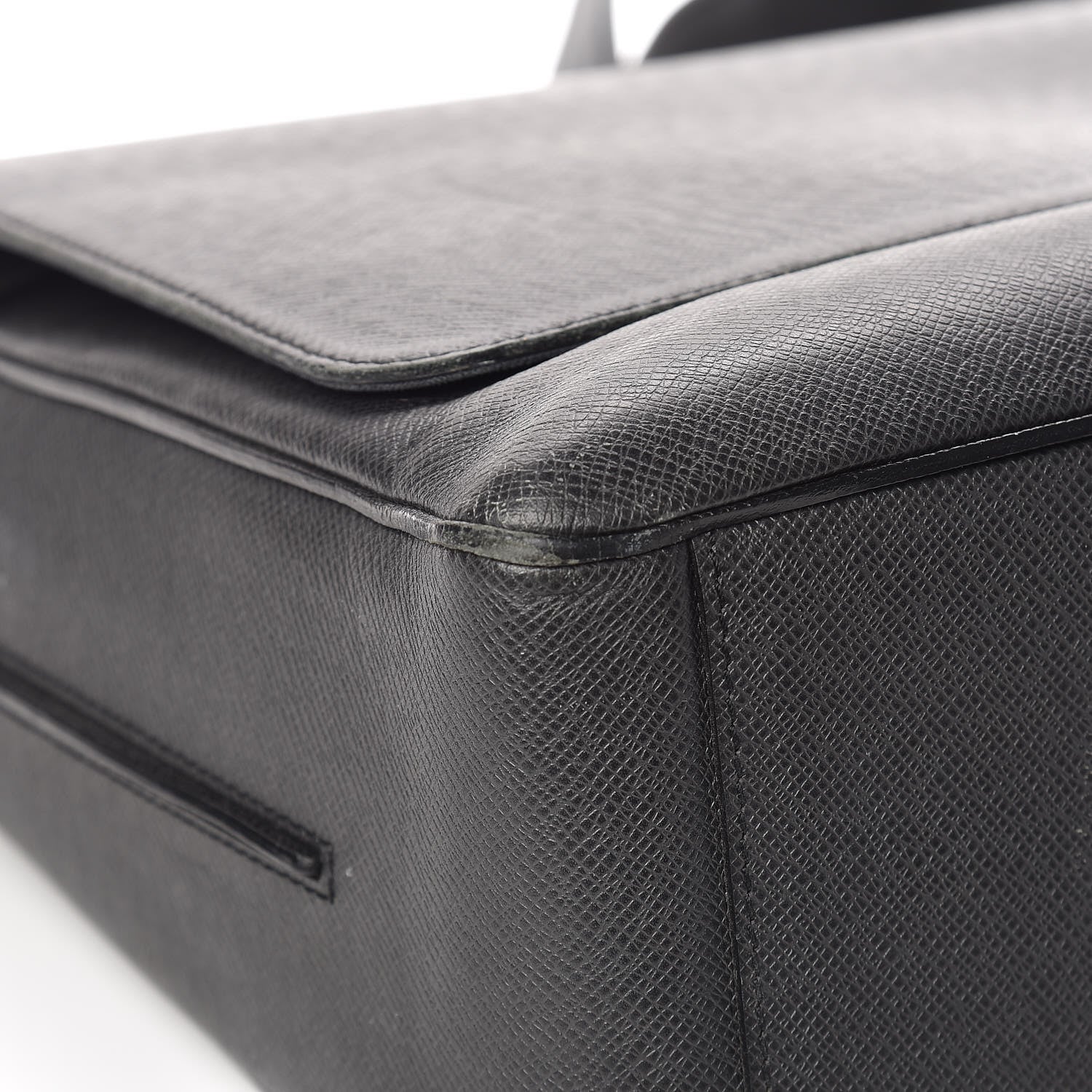 Louis Vuitton Taiga Roman MM Messenger Black 5 of 13