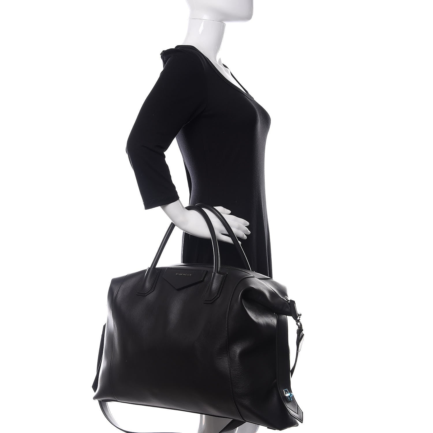 Givenchy Smooth Calfskin Large Soft Antigona Black 2 of 13