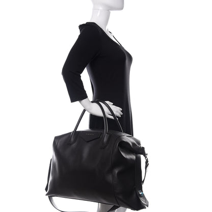 Givenchy Smooth Calfskin Large Soft Antigona Black 2 of 13