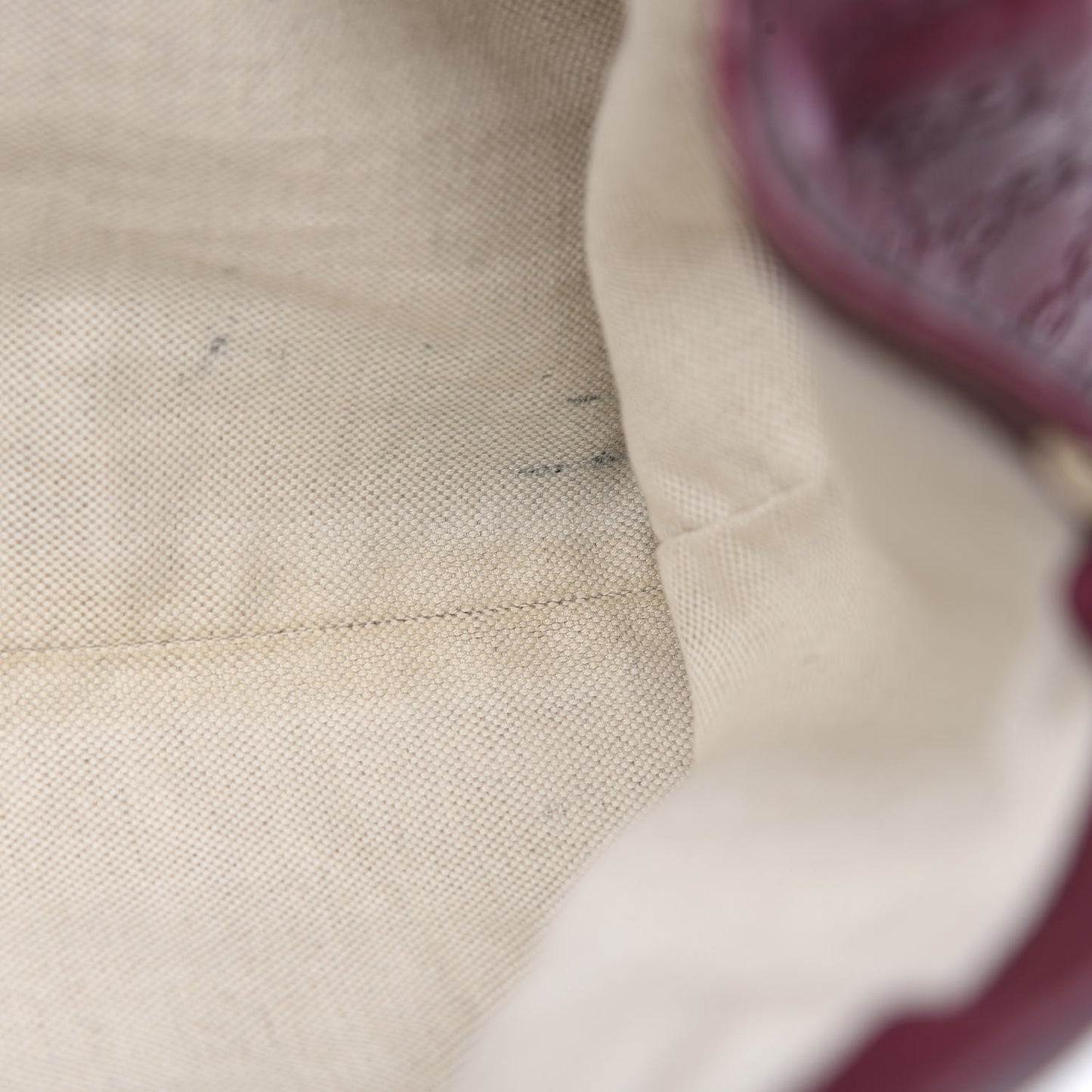 Guccissima Medium Sukey Tote Cherry