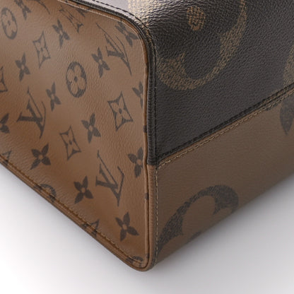 Louis Vuitton Reverse Monogram Giant Onthego MM 8 of 9