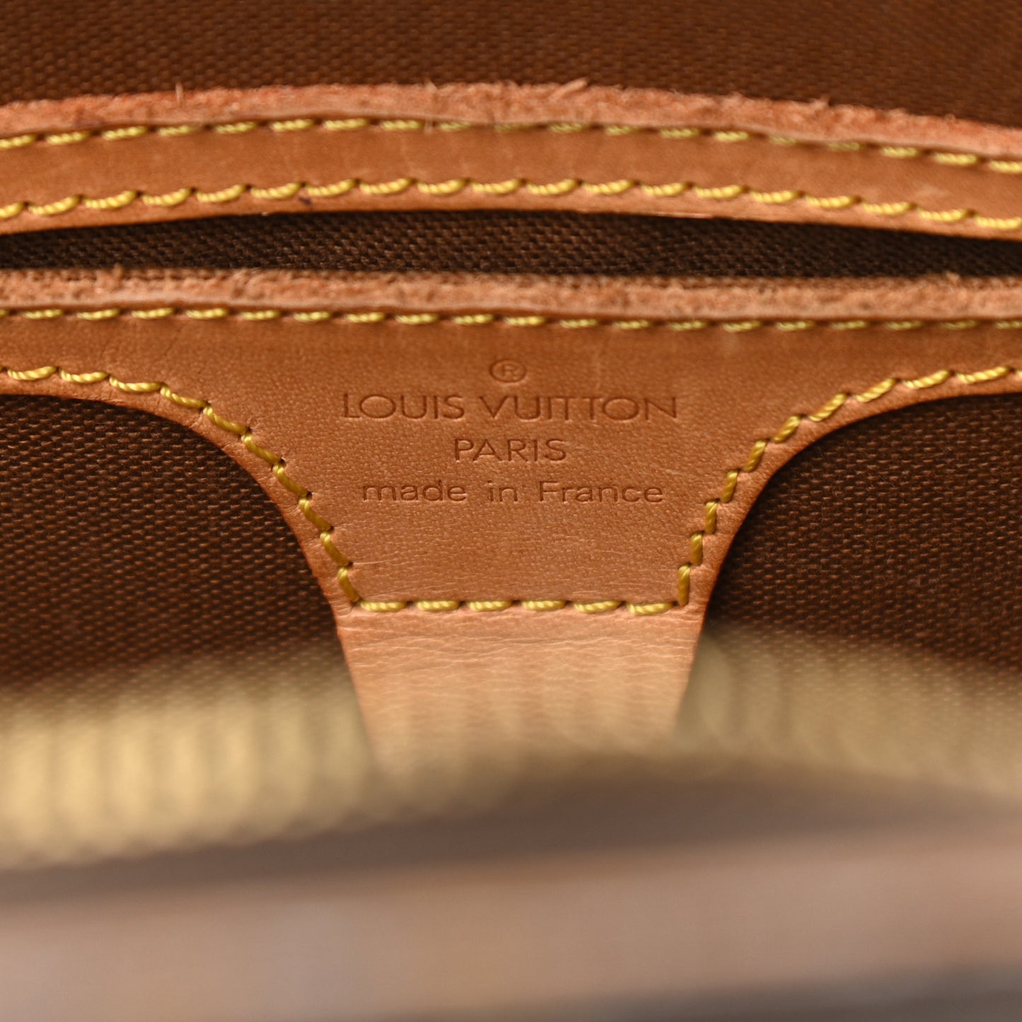 Monogram Ellipse PM