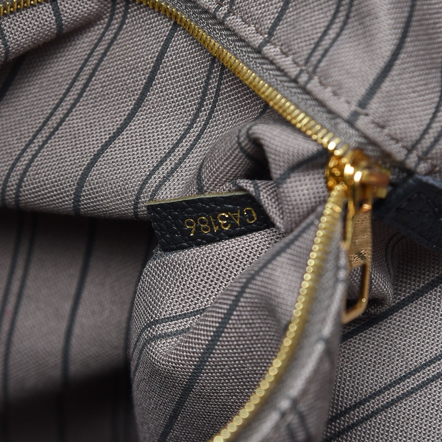 Empreinte Bagatelle Black