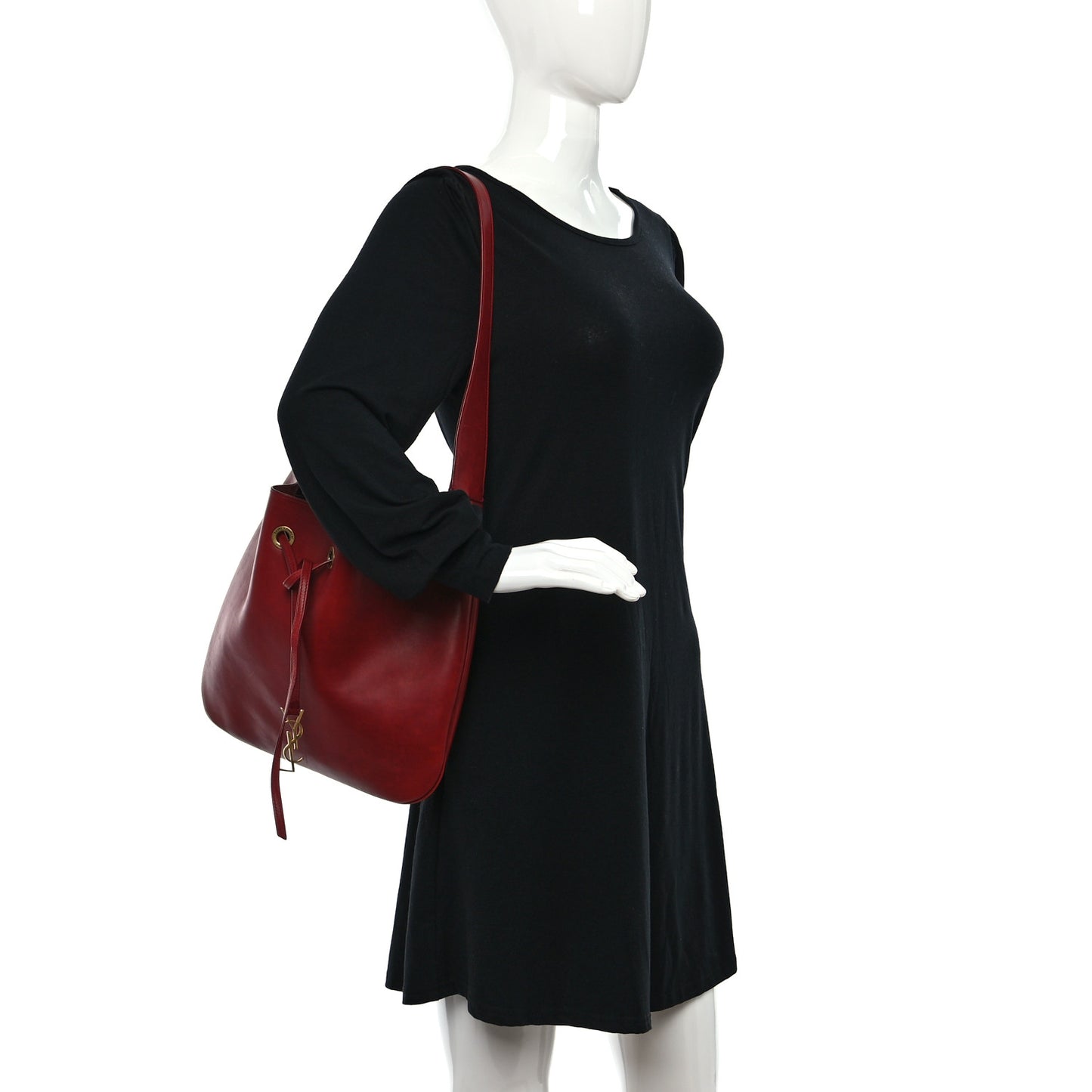 Calfskin Medium Paris VII Flat Hobo Red