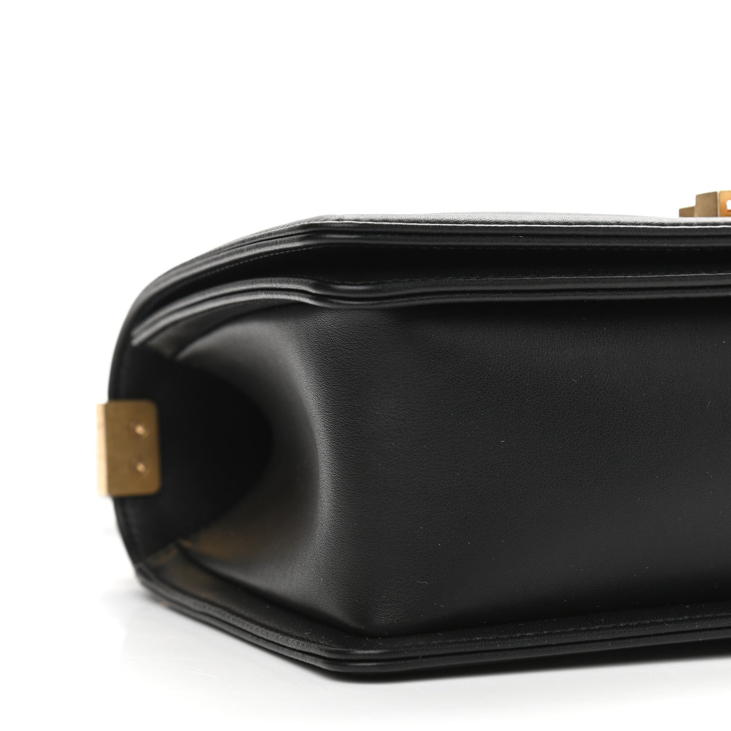 Calfskin Quilted Medium Boy Flap Black