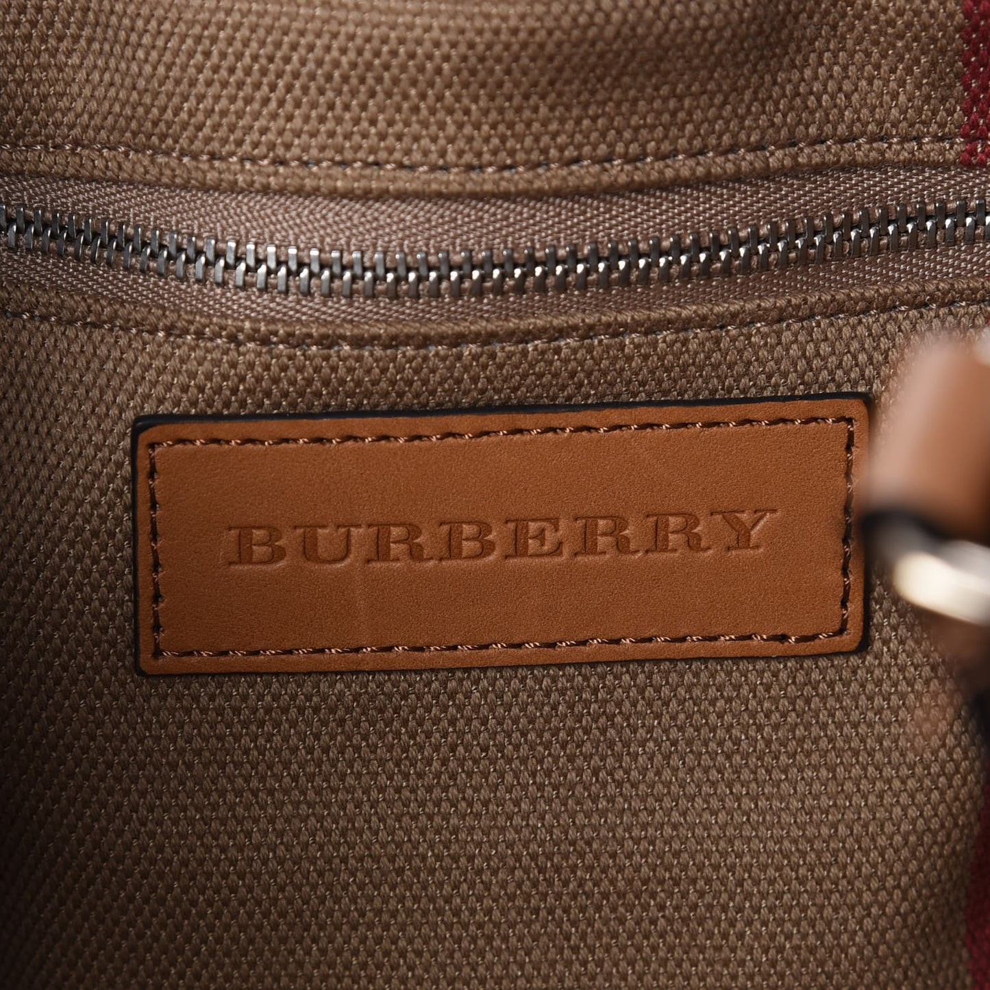Grainy Calfskin House Check Small Maidstone Saddle Brown