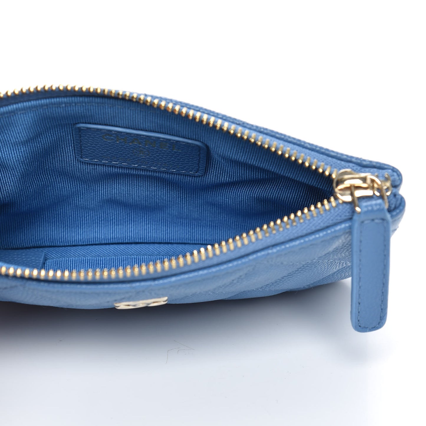 Caviar Quilted Small Cosmetic Case Blue