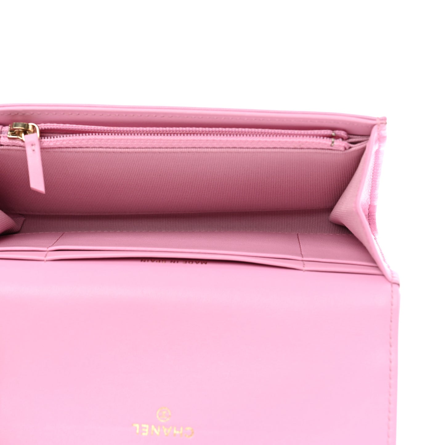 Lambskin Quilted Chanel 19 Flap Wallet Pink