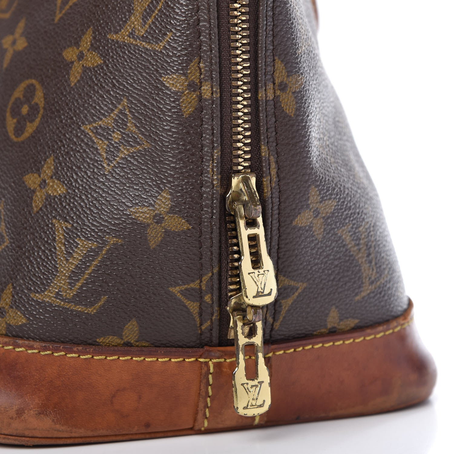Louis Vuitton Monogram Alma PM 10 of 16